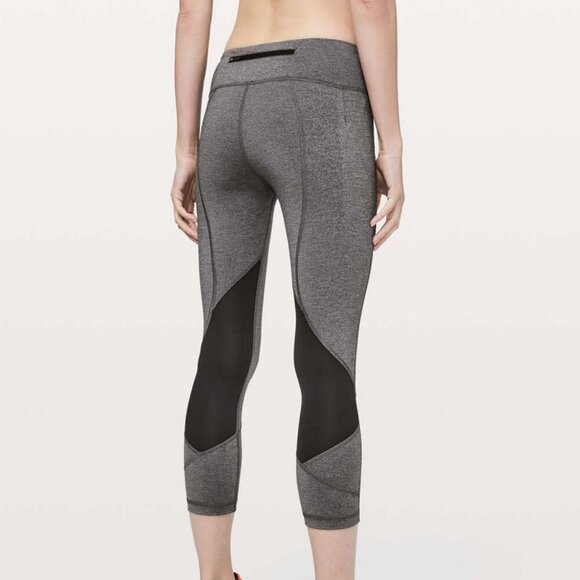 Lululemon Pace Rival Crop Leggings 22" - Picture 1 of 6